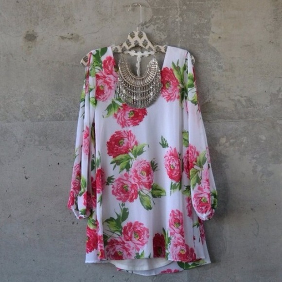OC Boutique Dresses & Skirts - SOLD! / New Floral Print Dress