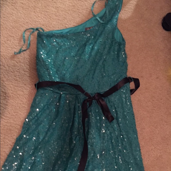 Subtle Sequin Homecoming/Prom/Evening Dress