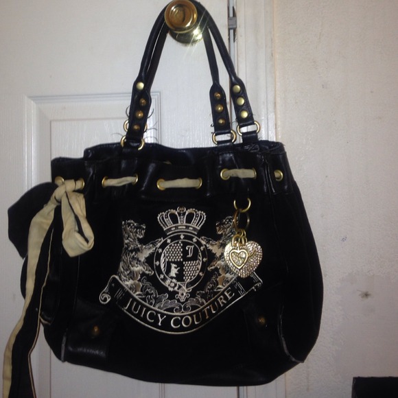 Juicy Couture daydreamer bag