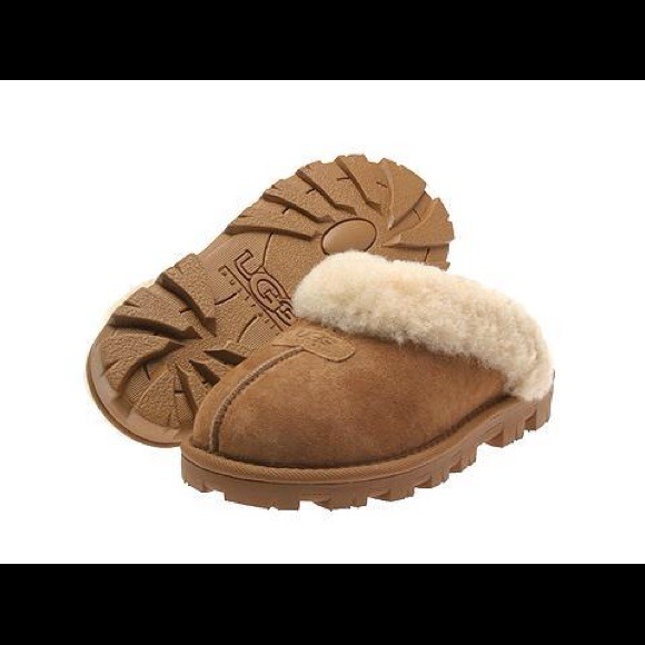 Ugg Coquette Slippers in Chesnut