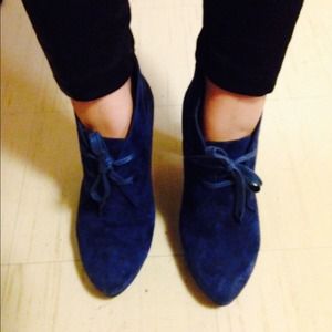 ⬇️reduced⬇️Paul Green blue suede bootie