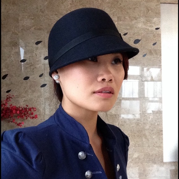 🌸BUNDLED🌸✨ NWOT Black Wool Hat w/ Bow✨ - Picture 2 of 4