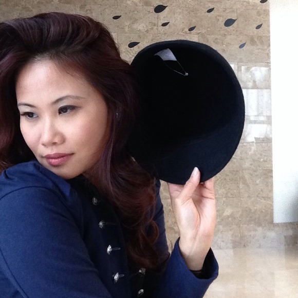 🌸BUNDLED🌸✨ NWOT Black Wool Hat w/ Bow✨ - Picture 3 of 4