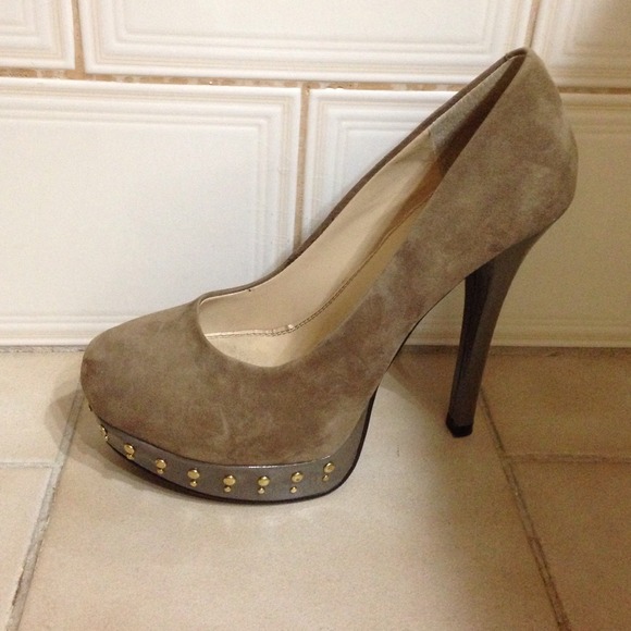 tan suede platform heels
