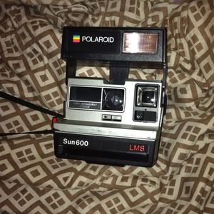 Polaroid land camera sun 600