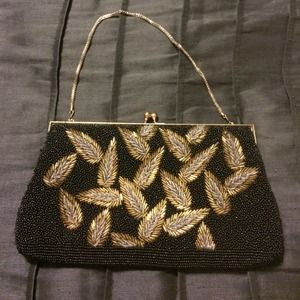 Beautiful vintage beaded evening bag