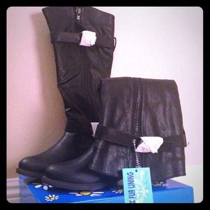 New black boots!