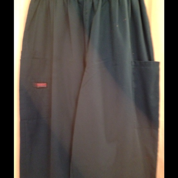 SOLD scrub pants BUNDELED