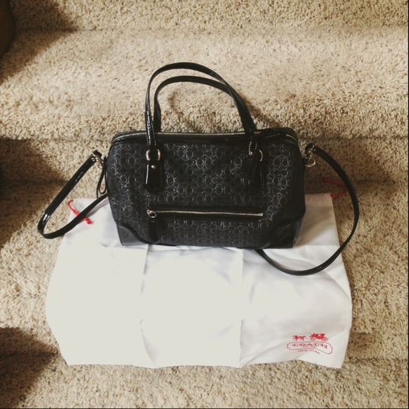 ❌Sold❌Coach Poppy Signature Purse - Picture 4 of 4