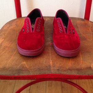 Velvet red vans