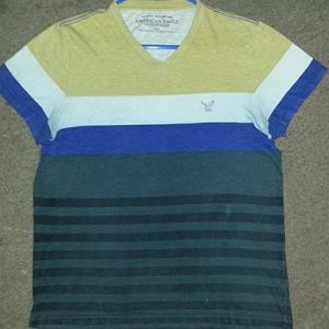 American eagle v neck