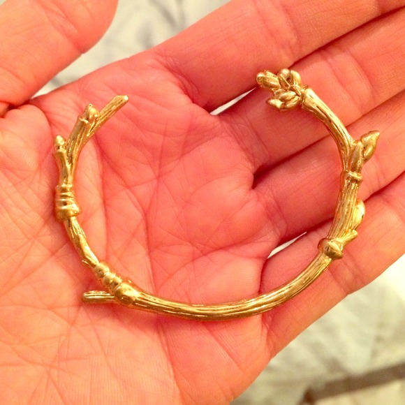 Madewell Jewelry - Gold bracelet, branch or vine