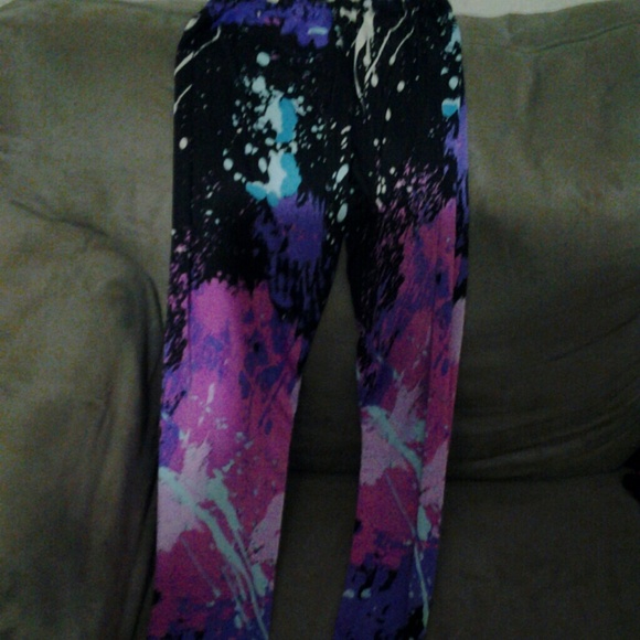 Color splash leggings