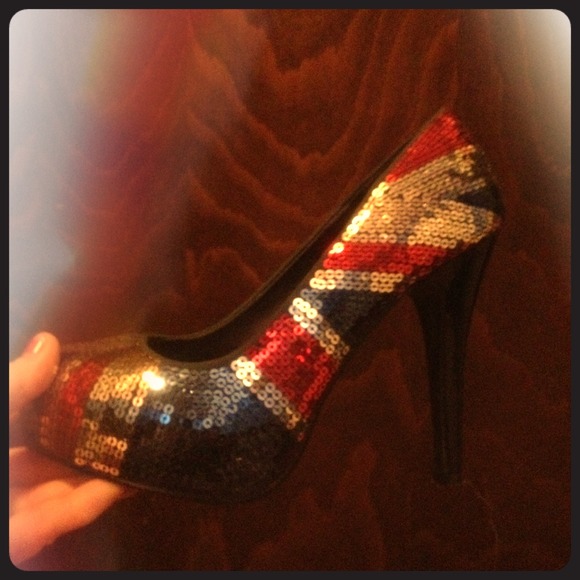 JF British flag sequin heels!