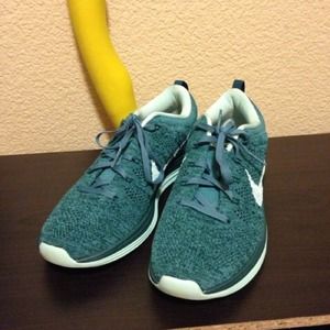 Nike Flyknit Lunar 1+