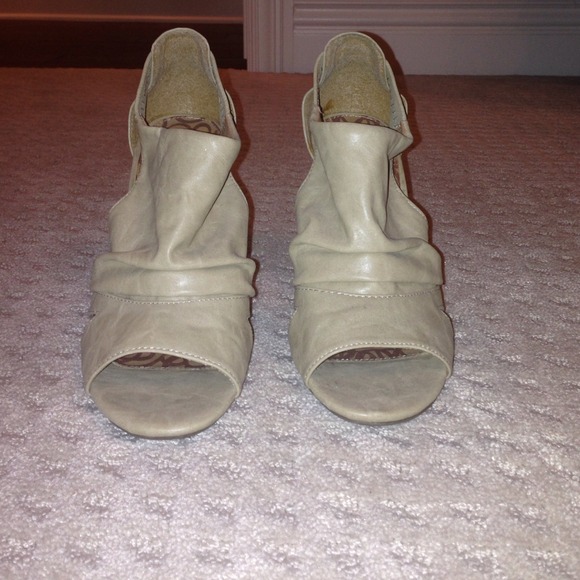 Unlisted Shoes - Nude peep toe heels