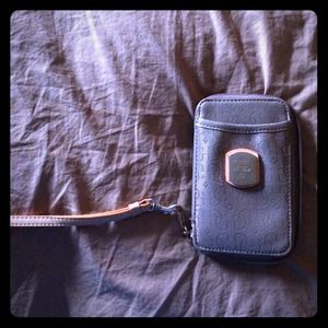 Guess wallet clutch