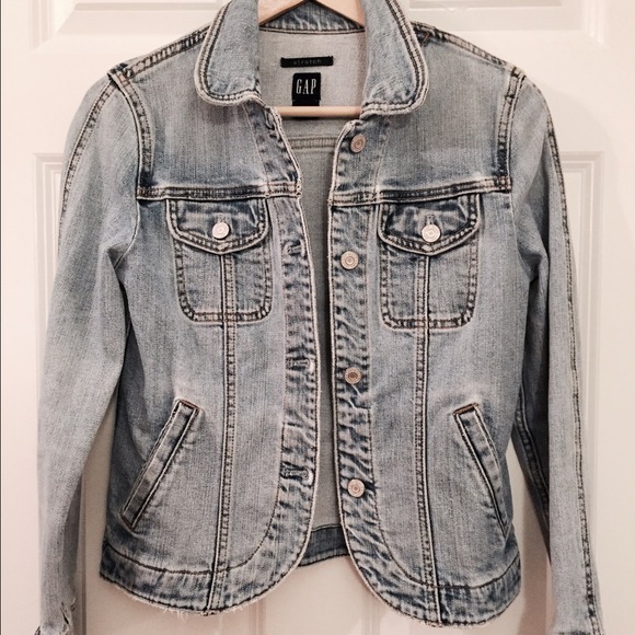🌼Gap XS Denim Jacket🍄