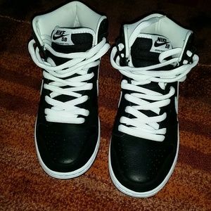 Nike Zoom Air Sneakers!