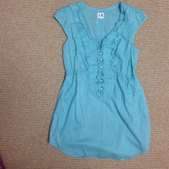 Anthroplogie tunic size 2