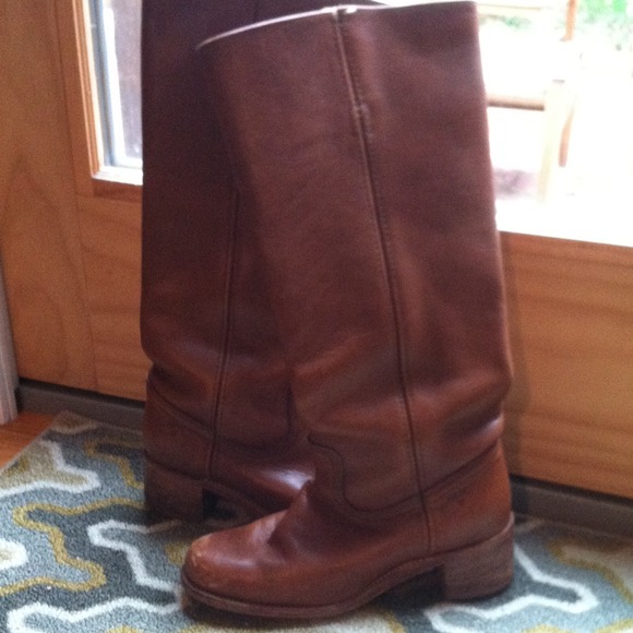 Frye tall campus boot