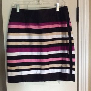 White House Black Market Skirt