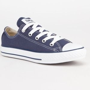 Converse Lowrise Chuck Taylors