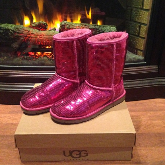 UGG Boots - 💯Authentic UGG Pink Sparkles!💗