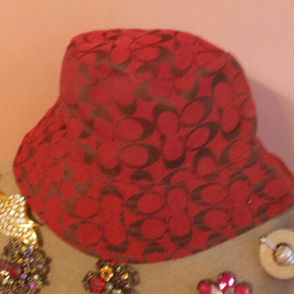 Coach bucket hat....on hold