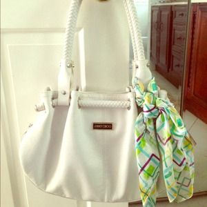 Cute white purse !!!