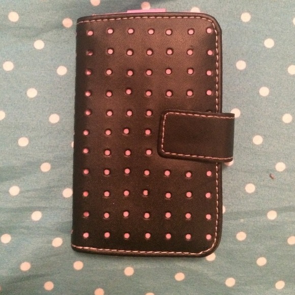 Iphone 4/4s wallet with phone holder