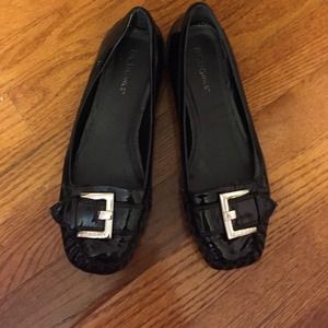 Black dress flats
