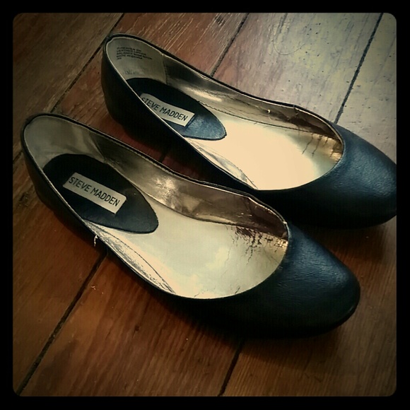 Steve Madden black ballet flats