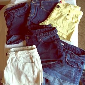 6 pairs of Forever 21 short jean shorts