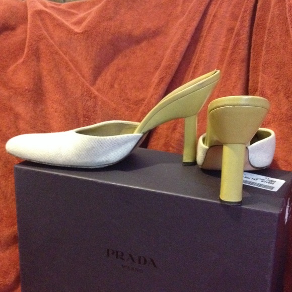 Prada light green leather and tan fabric mules - Picture 3 of 4