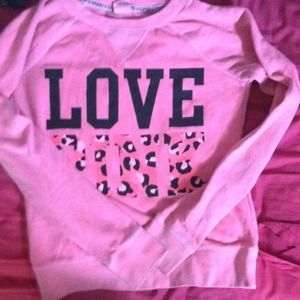 Victoria's Secret sweatshirt 🚨free gift🚨