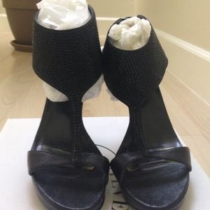 Steve Madden black high heels