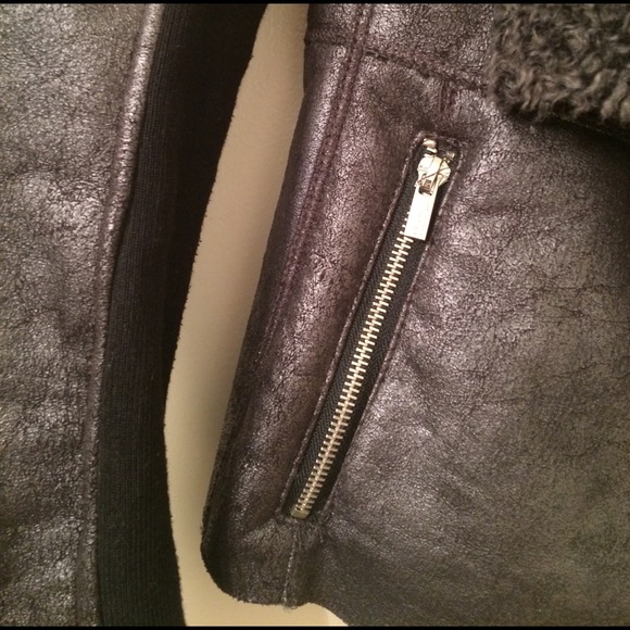 Jacket - Picture 3 of 4