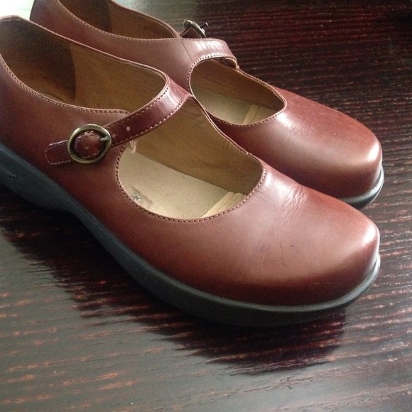 Dansko brown leather shoes