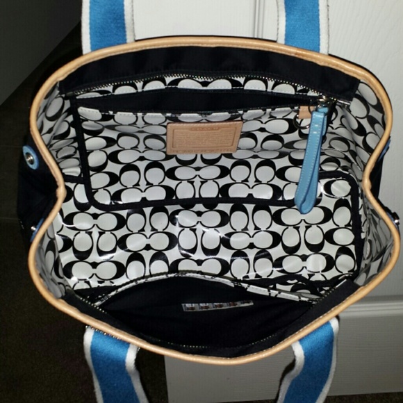 SoldCoach hampton tote - Picture 2 of 2