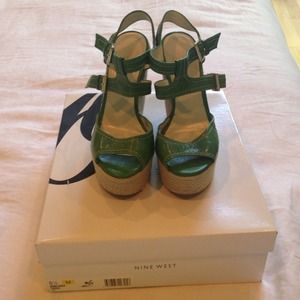 Nine West Green Wedges