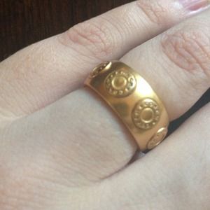 Coach button ring