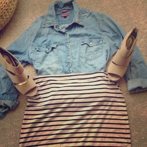 H&M striped tan mini skirt