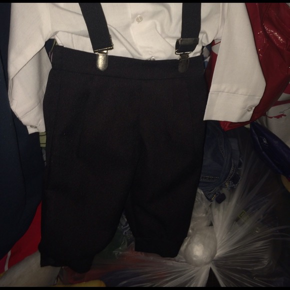 Suits - Picture 4 of 4