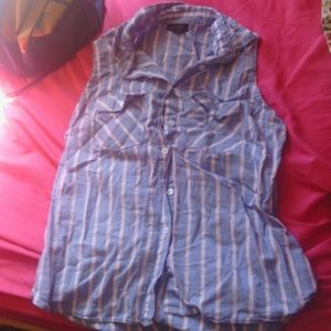 Rue 21 button up