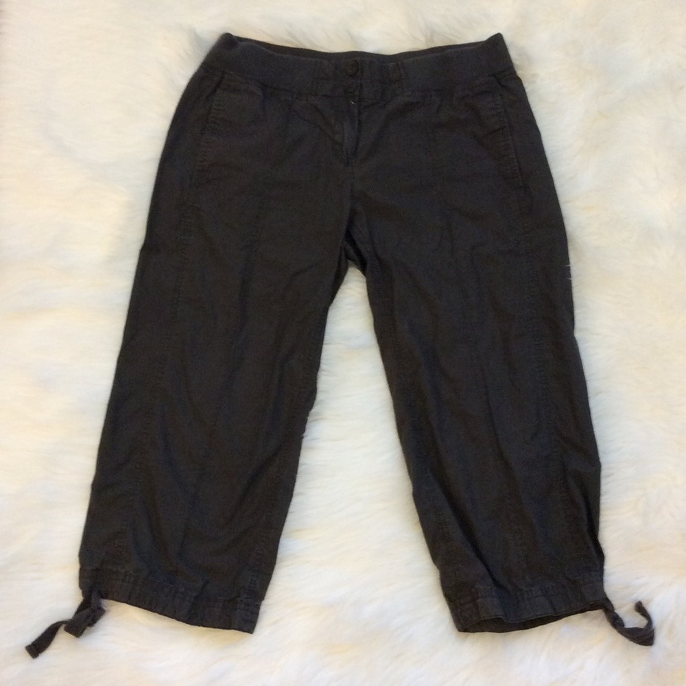 Cropped Pants