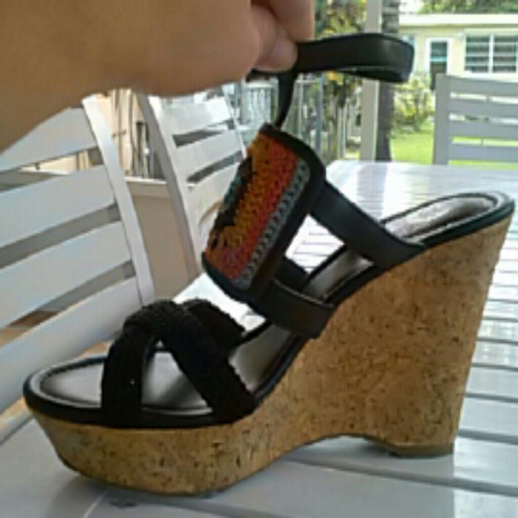 Black Aztec wedges. JUST REDUCED!!!