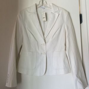🎉HOST PICK 🎉Express white blazer!  NEW WITH TAGS