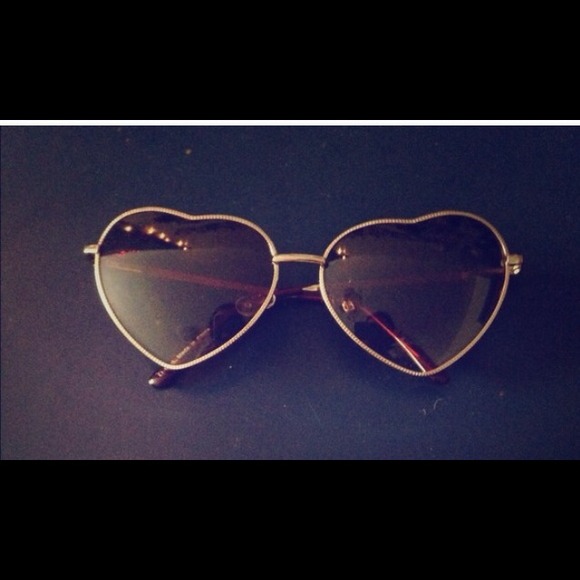 Urban Outfitters Accessories - Sunglasses lolita heart shaped!