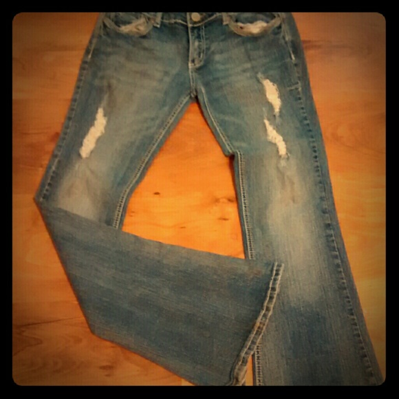 Rue 21 jeans.